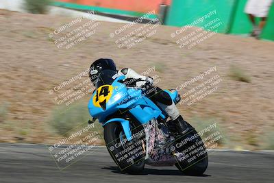 media/Jun-04-2022-WERA (Sat) [[b852bbbd55]]/Practice Races/3-600cc novices/